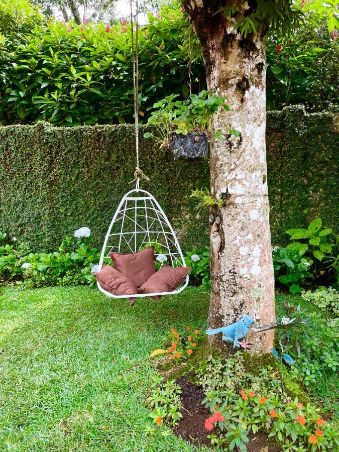 Casa Heidi, Apaneca Villa ภายนอก รูปภาพ