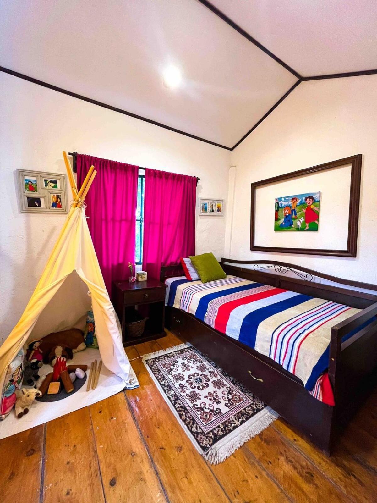 Casa Heidi, Apaneca Villa ภายนอก รูปภาพ